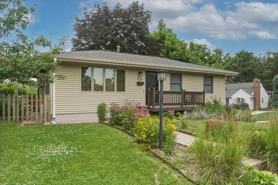 438 S Sierra Drive, Council Bluffs, IA 51503 - #2
