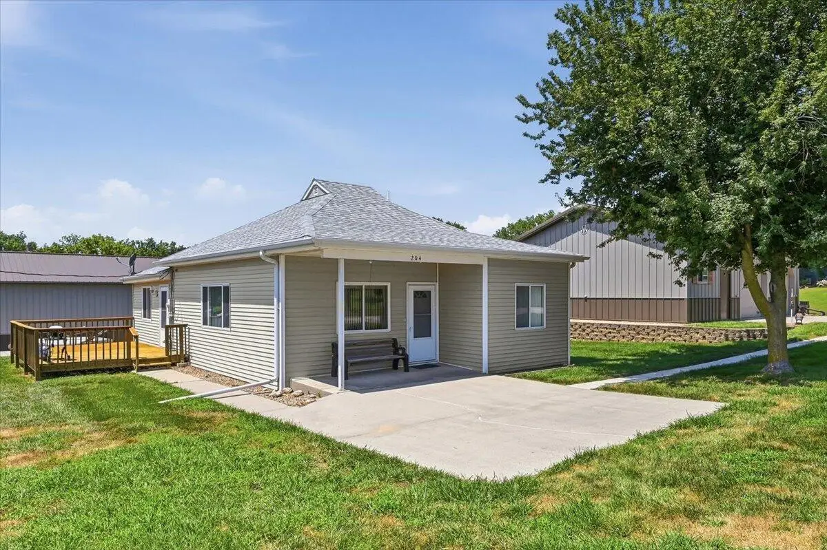 204 N East Street, Henderson, IA 51541 - #1