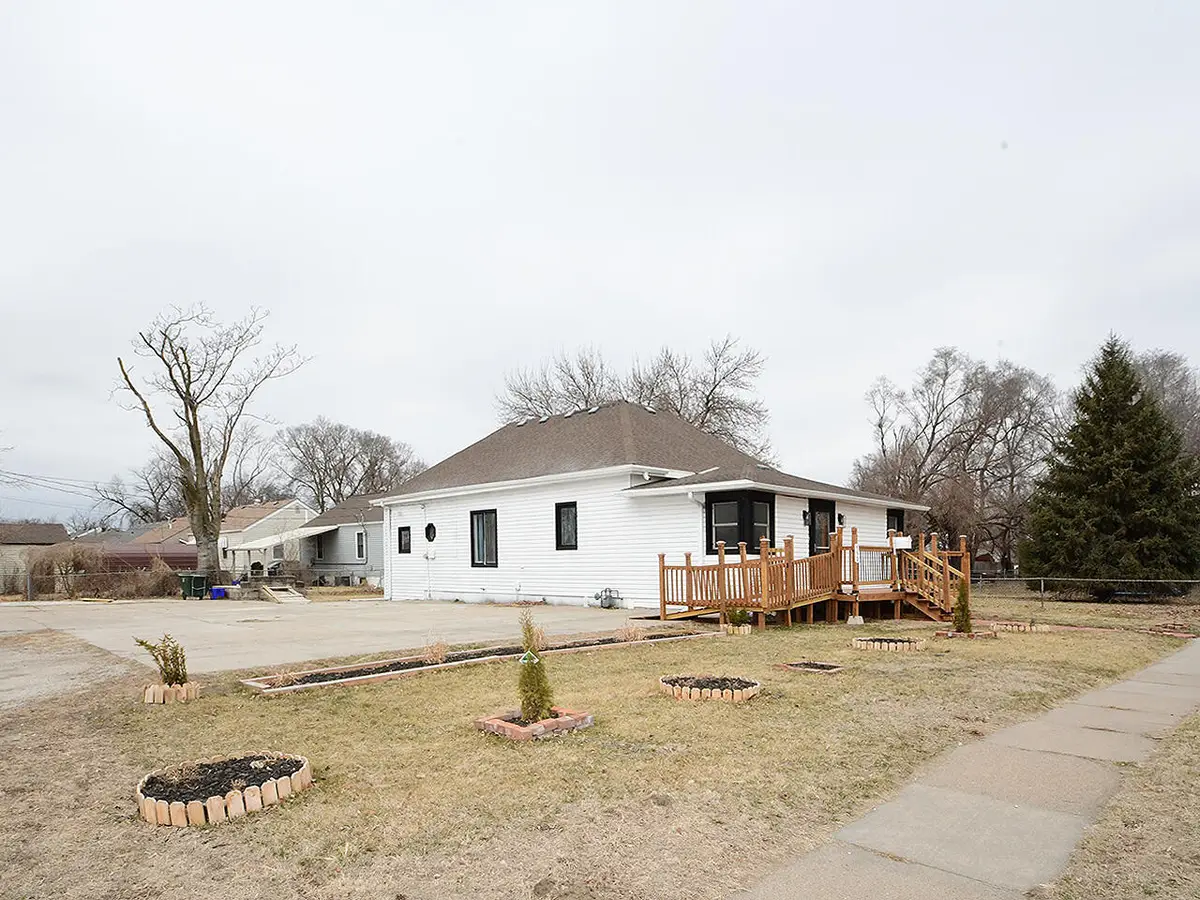 550 N 32nd Street, Council Bluffs, IA 51501 - #1
