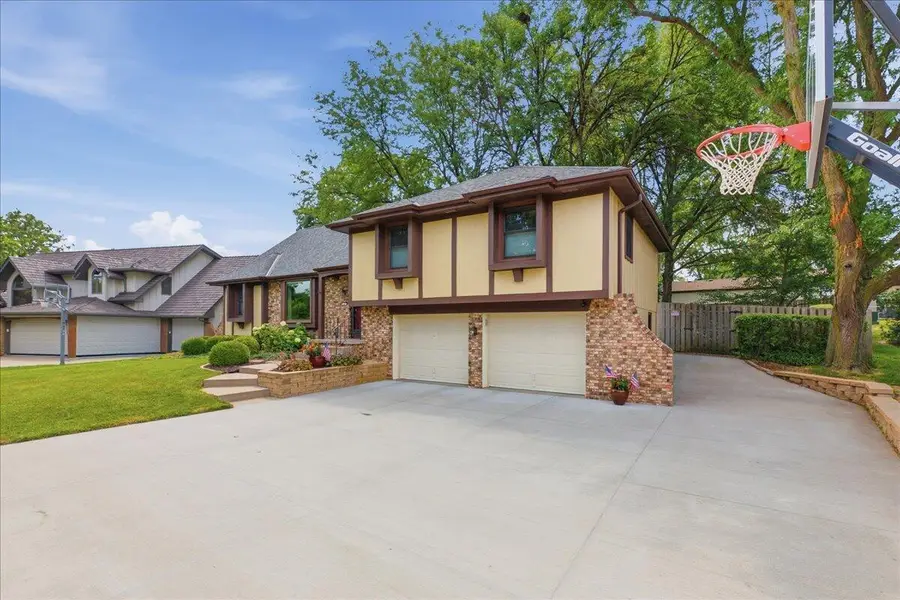 5 Horizon Drive, Council Bluffs, IA 51503 - #2