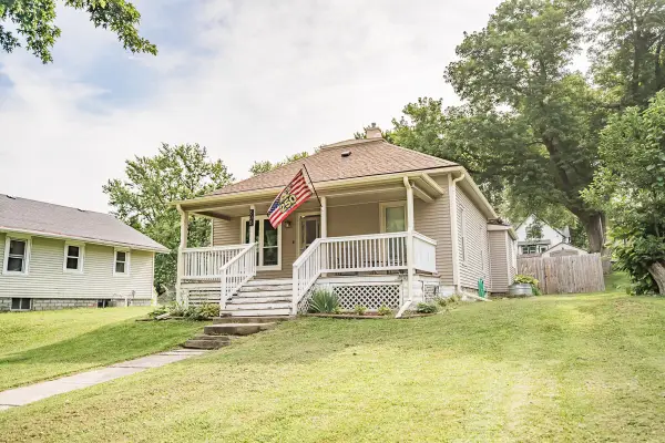 808 Main Street, MALVERN, IA 51551