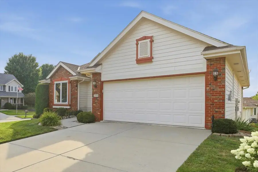 200 Winchester Circle, Council Bluffs, IA 51503 - #2