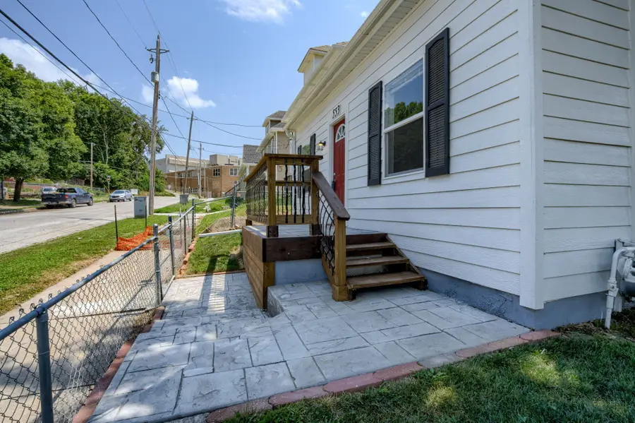 553 Mill Street, Council Bluffs, IA 51503 - #3