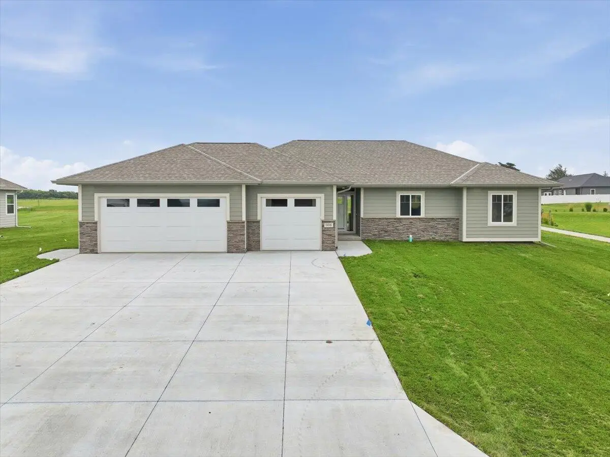 908 Fairview Hills Drive, Malvern, IA 51551 - #1