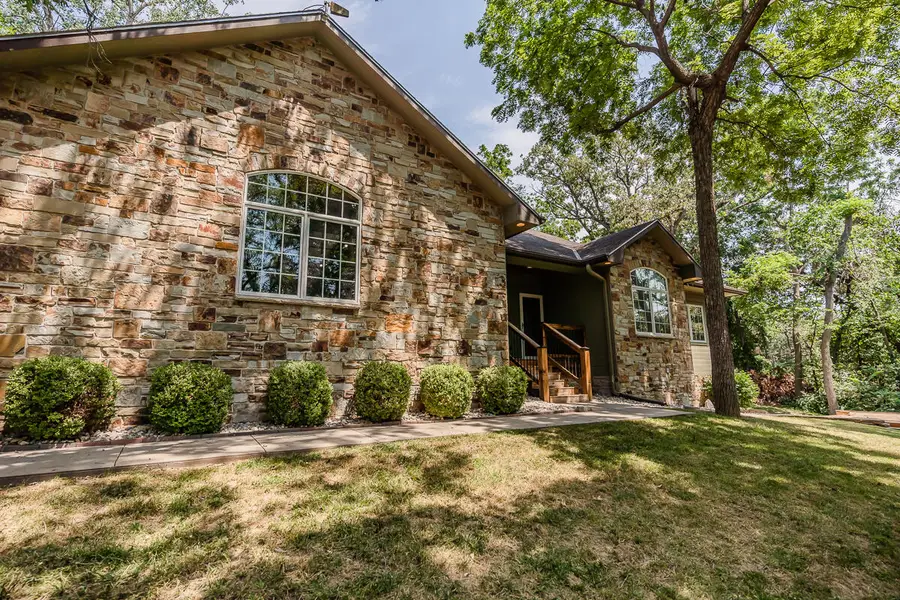 21820 Hawley Road, Glenwood, IA 51534 - #2