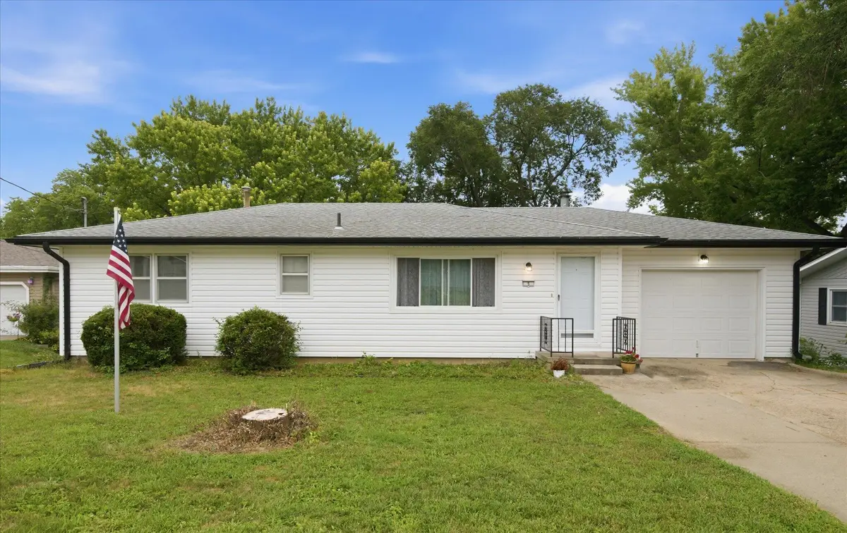 5 Heesch Avenue, Treynor, IA 51575 - #1