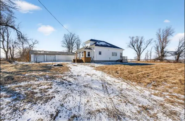 27165 Kimberling Avenue, GLENWOOD, IA 51534