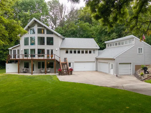 16514 Dixon Drive, HONEY CREEK, IA 51542