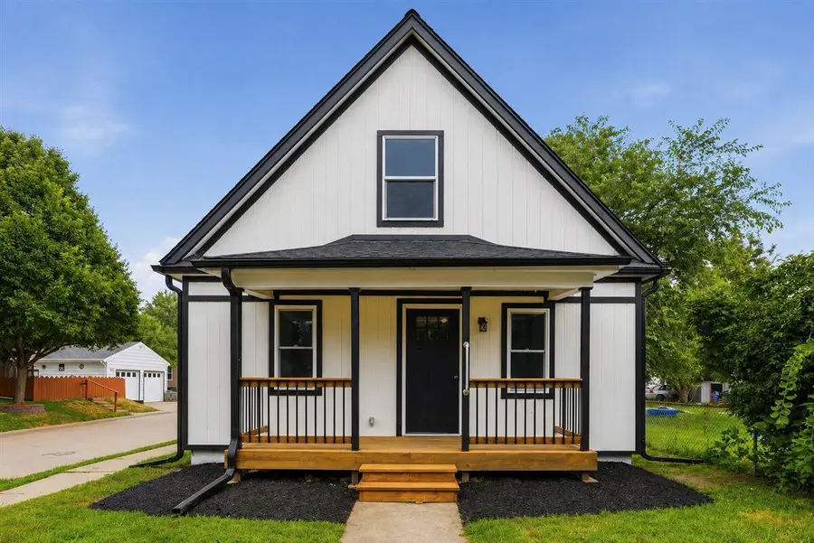 2001 4th Avenue, Council Bluffs, IA 51501 - #2