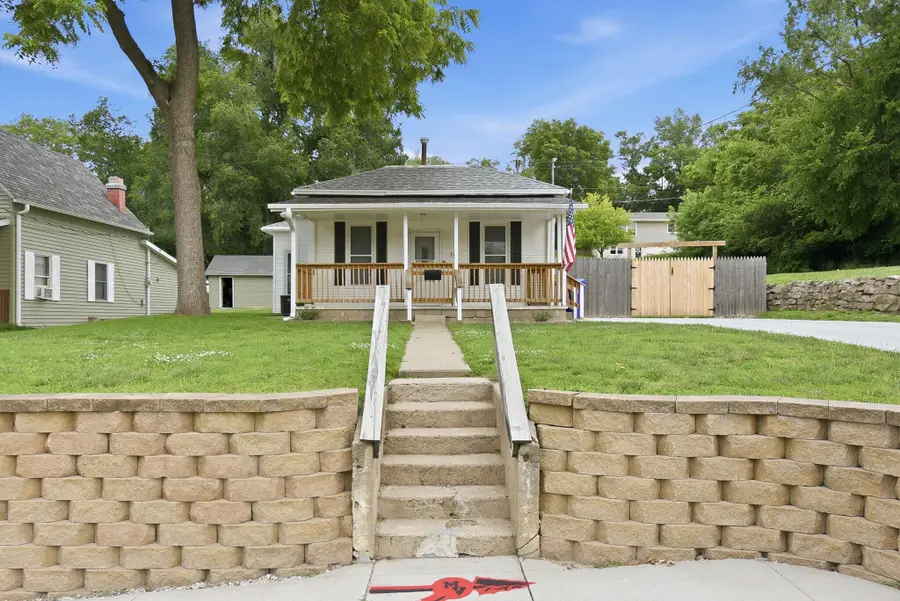 711 Maple Street, Missouri Valley, IA 51555 - #3