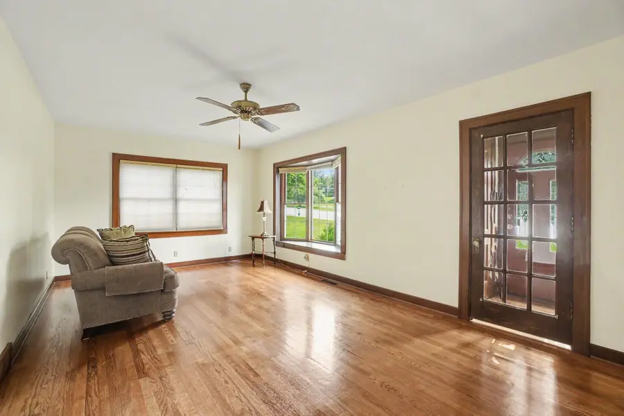 8 Bennett Avenue, Council Bluffs, IA 51503 - #2
