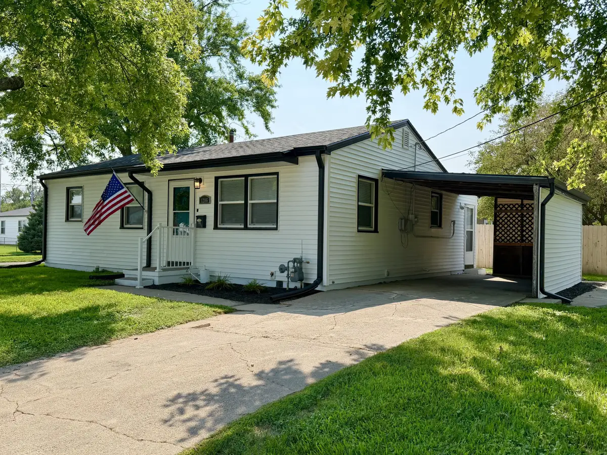 1206 N 20th Street, Council Bluffs, IA 51501 - #1