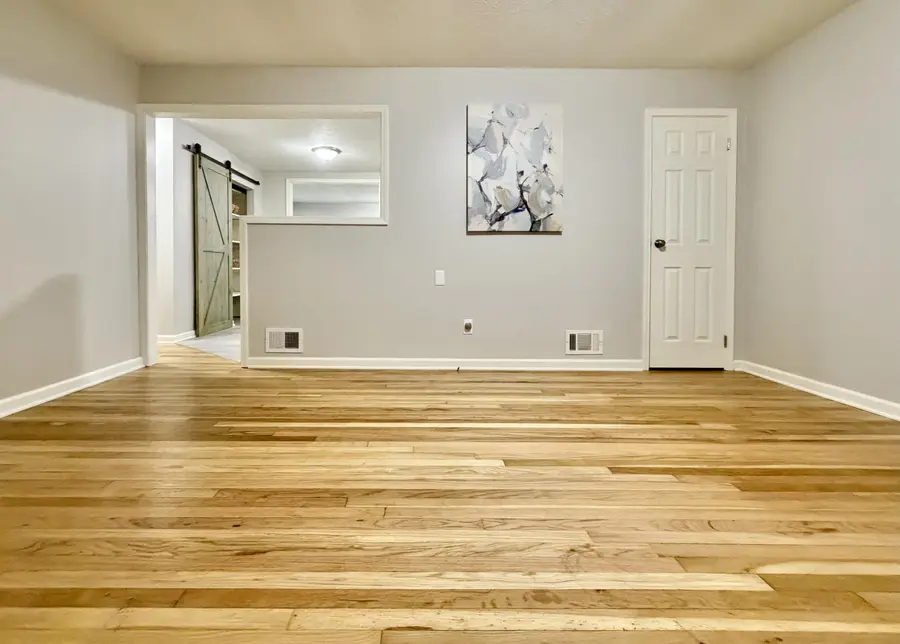 1206 N 20th Street, Council Bluffs, IA 51501 - #3