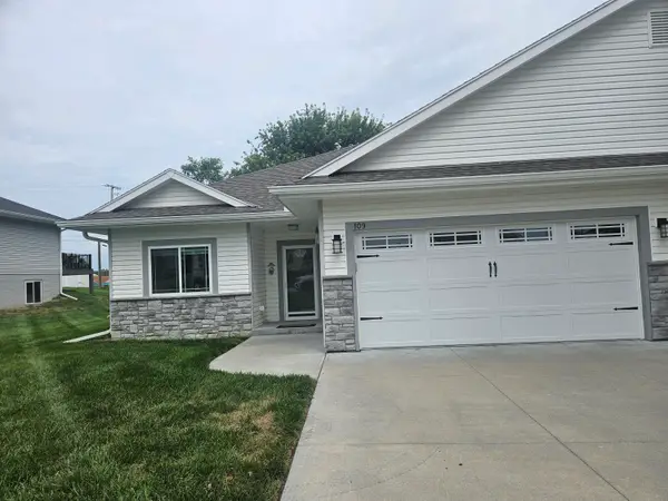 109 S Vine Street, GLENWOOD, IA 51534