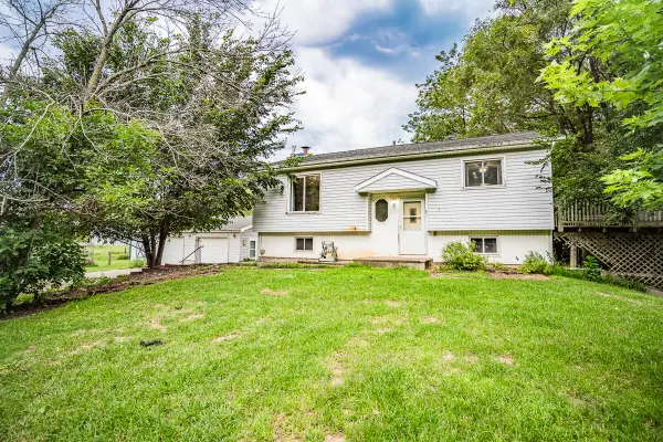 2505 Knox Road, SIDNEY, IA 51652