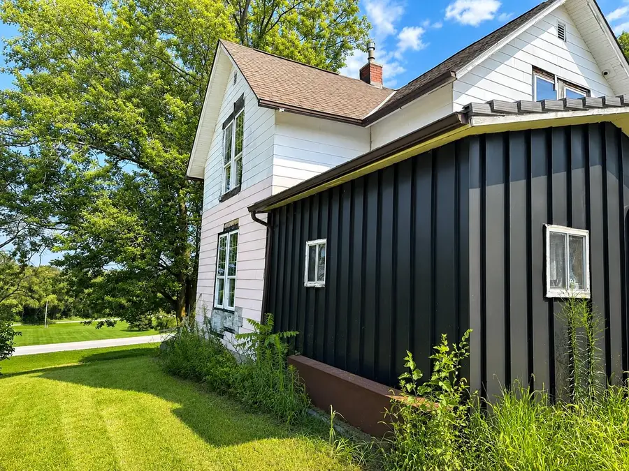 109 Oak Street, Silver City, IA 51571 - #2