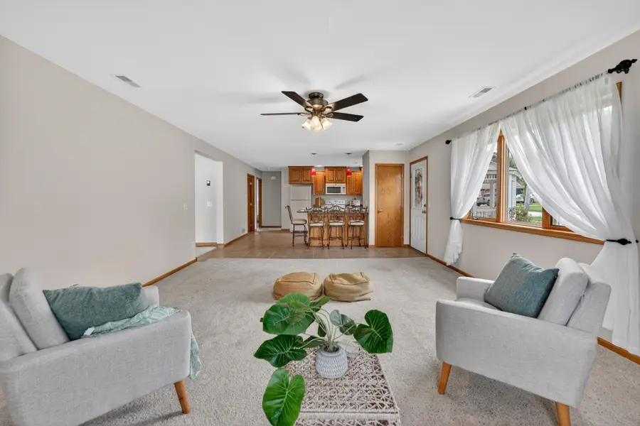 222 W 2nd Street, Carroll, IA 51401 - #2