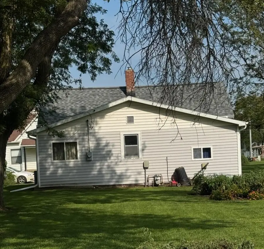 558 S Cedar Street, Avoca, IA 51521 - #2