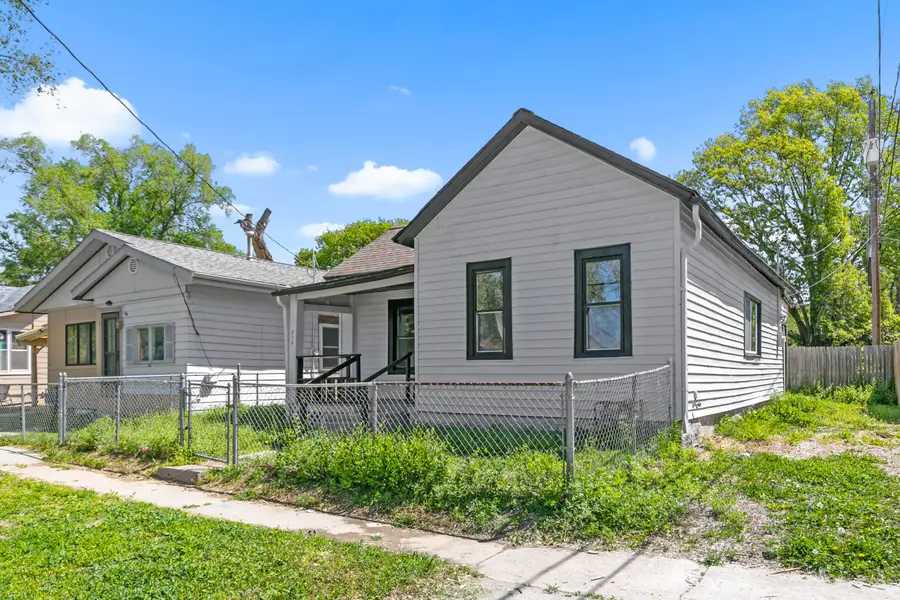 315 N 9th Street, Council Bluffs, IA 51503 - #2