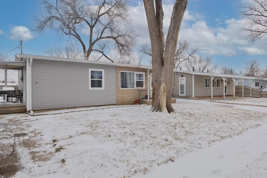 501 N 39th Street, Council Bluffs, IA 51501 - Image #2