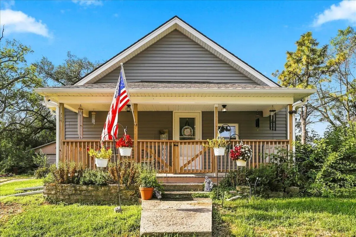 217 E High Street, Murray, NE 68409 - #1