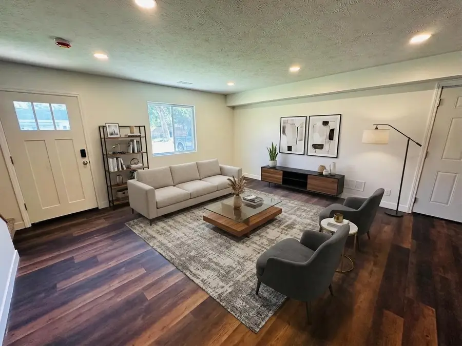 1505 Silver Lane, Carter Lake, IA 51510 - #2