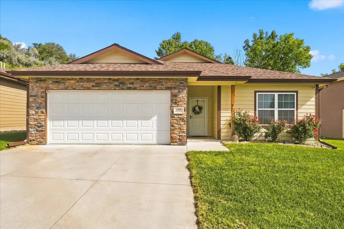 134 Paige Lane, Council Bluffs, IA 51503 - #1
