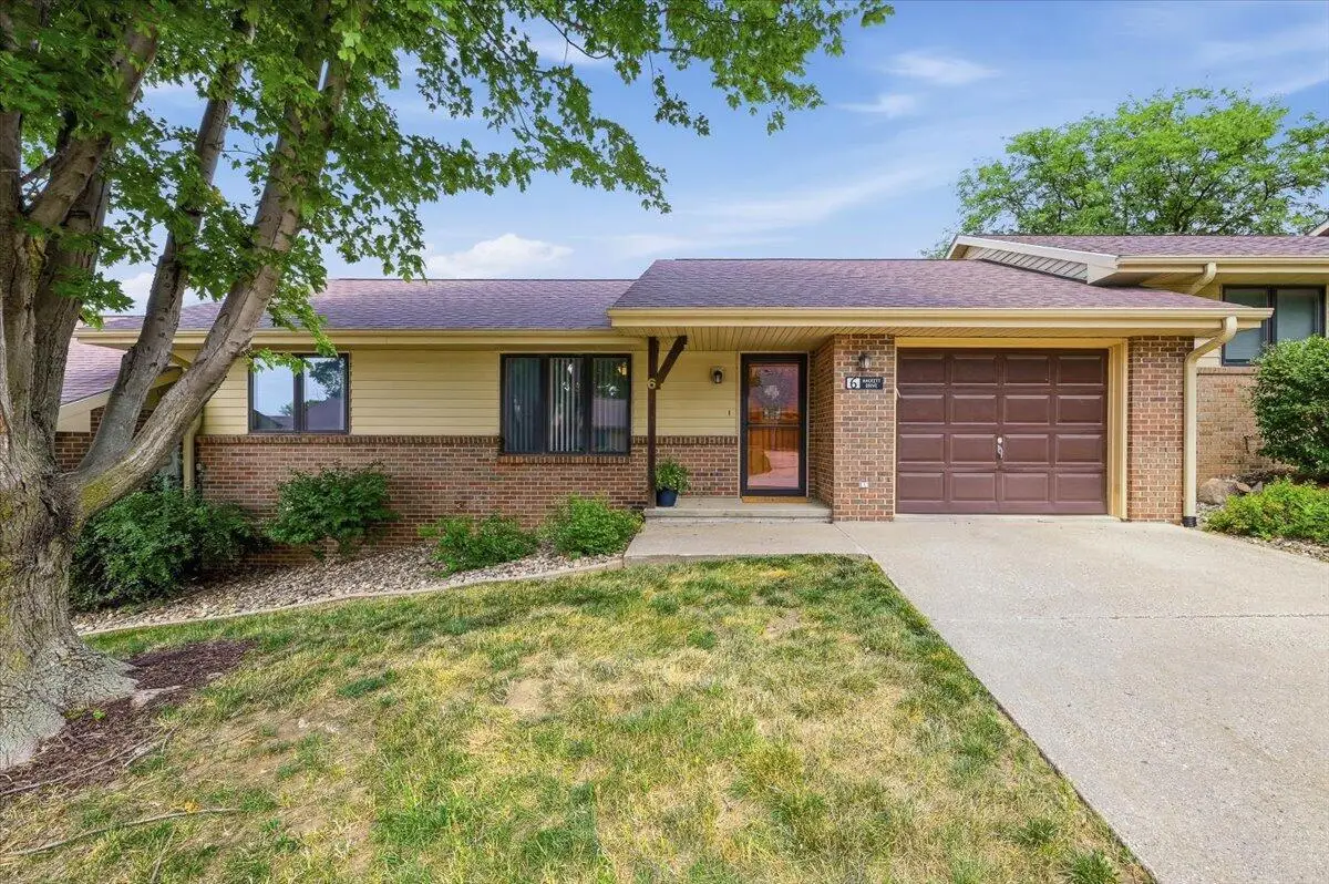 6 Hackett Drive, Oakland, IA 51560 - #1