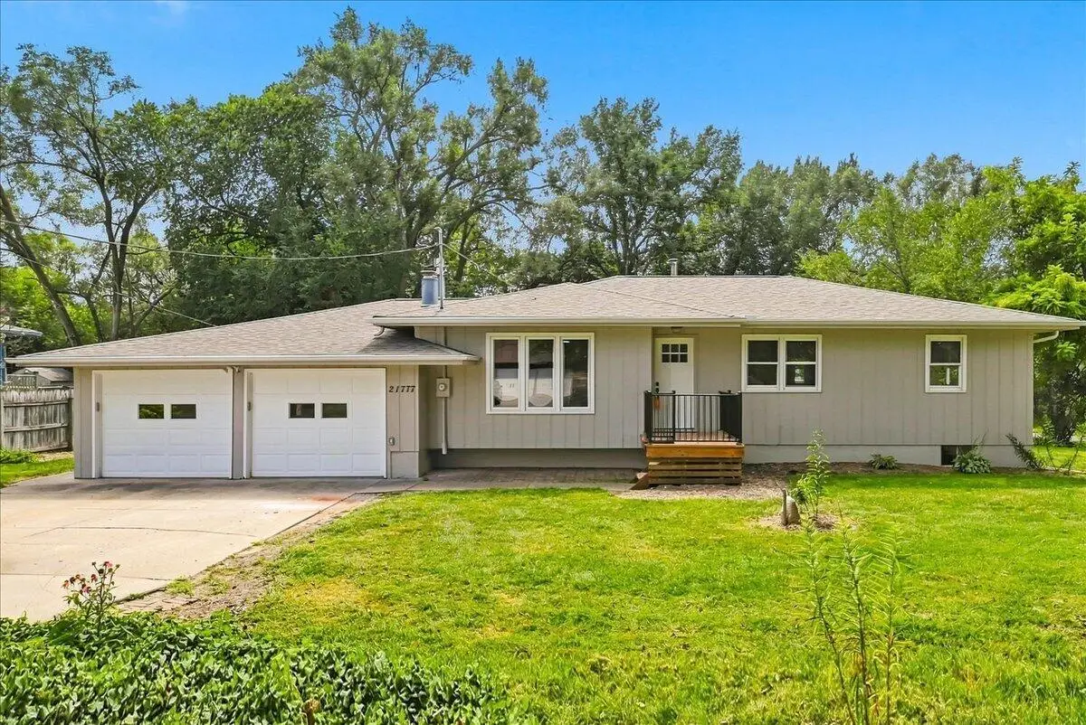 21777 Green Valley Avenue, Council Bluffs, IA 51503 - #1