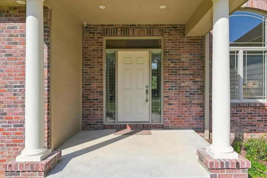 22312 Pioneer Trail, Council Bluffs, IA 51503 - #2