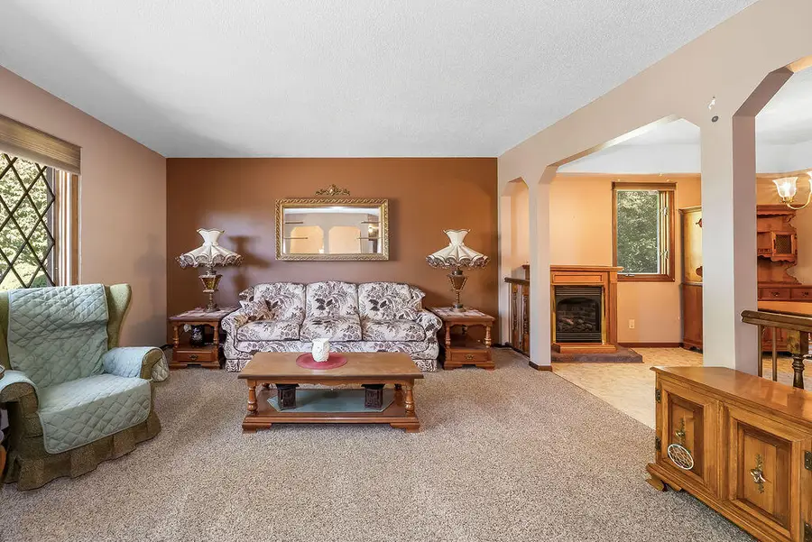 2307 Lockwood Place, Council Bluffs, IA 51503 - #2