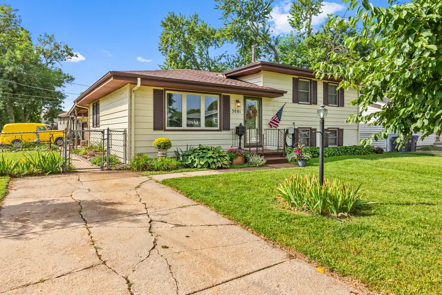 3001 35th Avenue, Council Bluffs, IA 51501 - #3