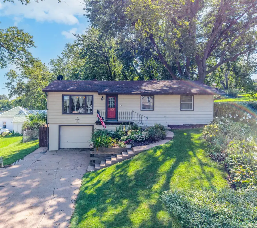 209 W 8th Street, Logan, IA 51546 - #2