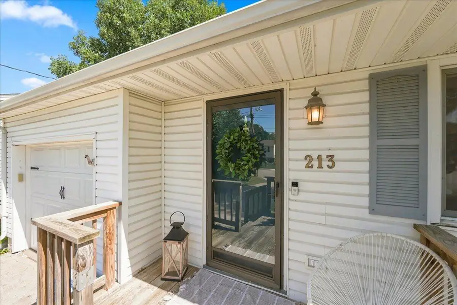 213 Wendover Drive, Council Bluffs, IA 51503 - #3