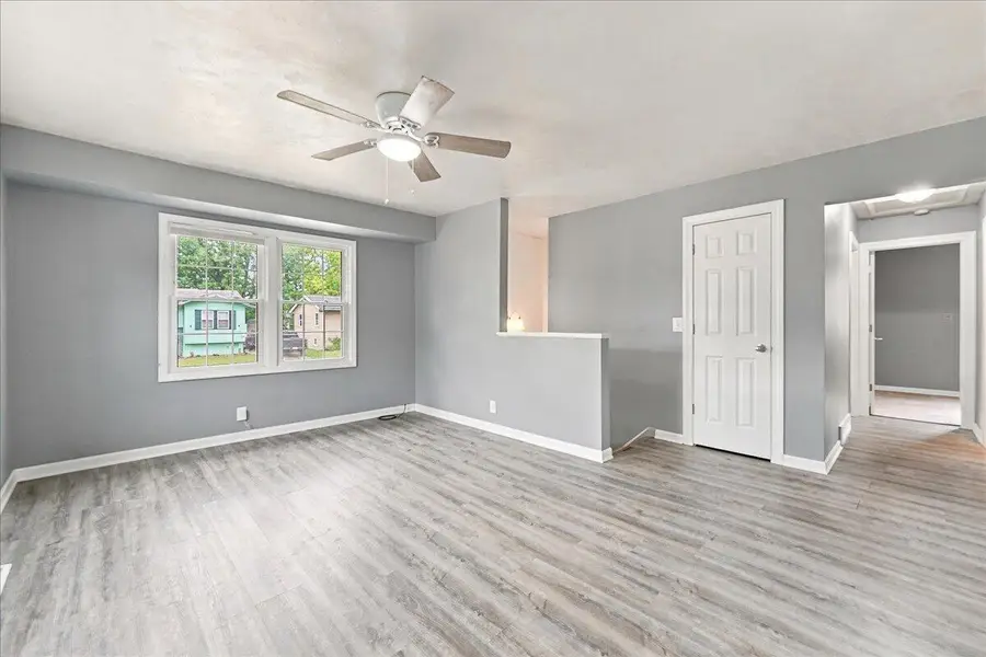 1119 Avenue O, Carter Lake, IA 51510 - #3