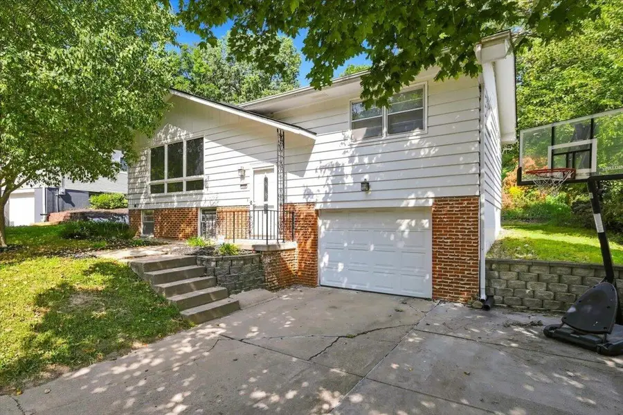 238 Sylvan Drive, Council Bluffs, IA 51503 - #2