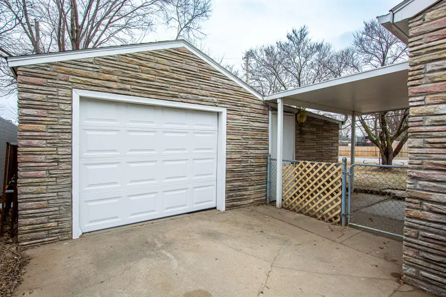 1103 Silver Lane, Carter Lake, IA 51510 - #3