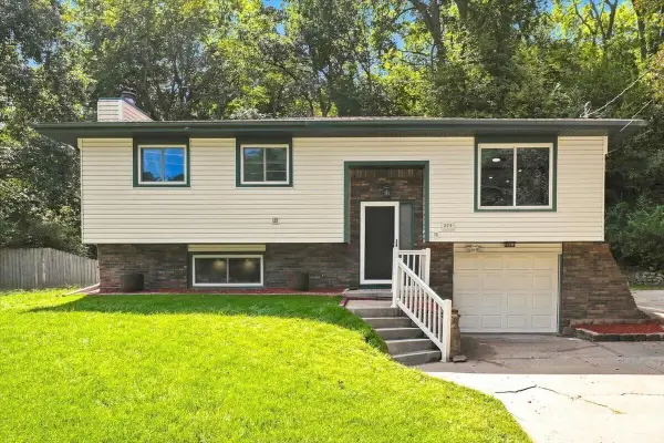 329 Delong Avenue, COUNCIL BLUFFS, IA 51503