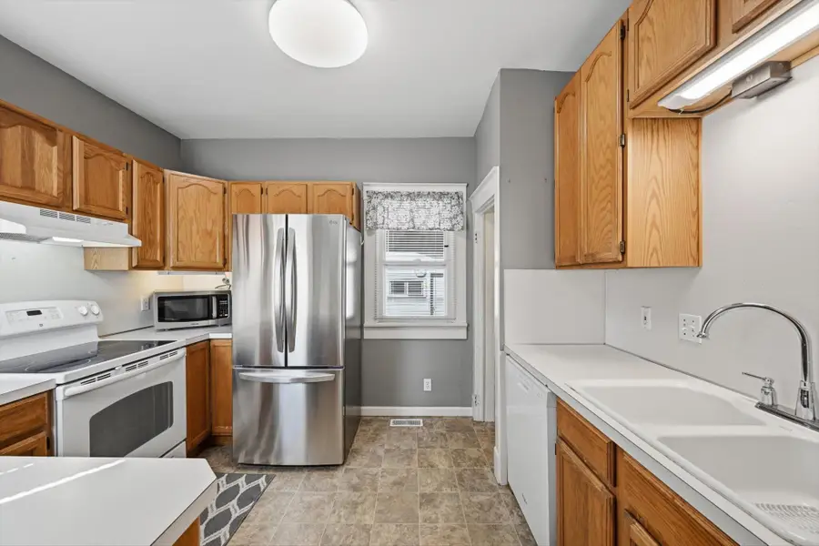 3330 Avenue C, Council Bluffs, IA 51501 - #3