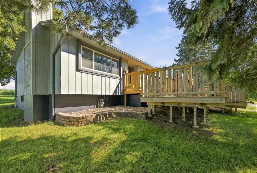 14651 Meadowbrook Lane, Council Bluffs, IA 51503 - #3