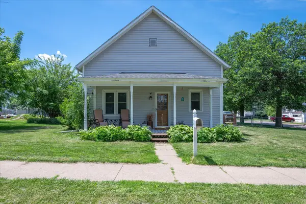421 N 4th Avenue, LOGAN, IA 51546