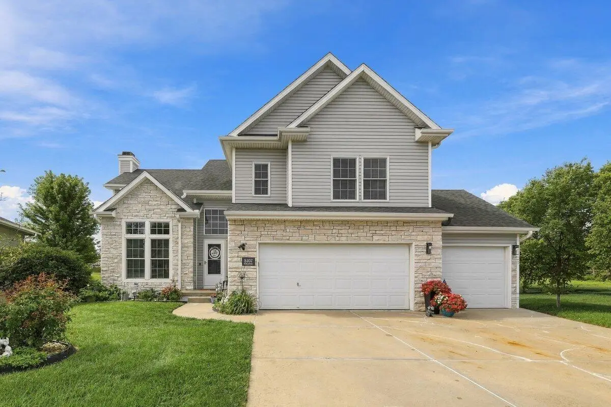 5107 Ballard Circle, Council Bluffs, IA 51503 - #1