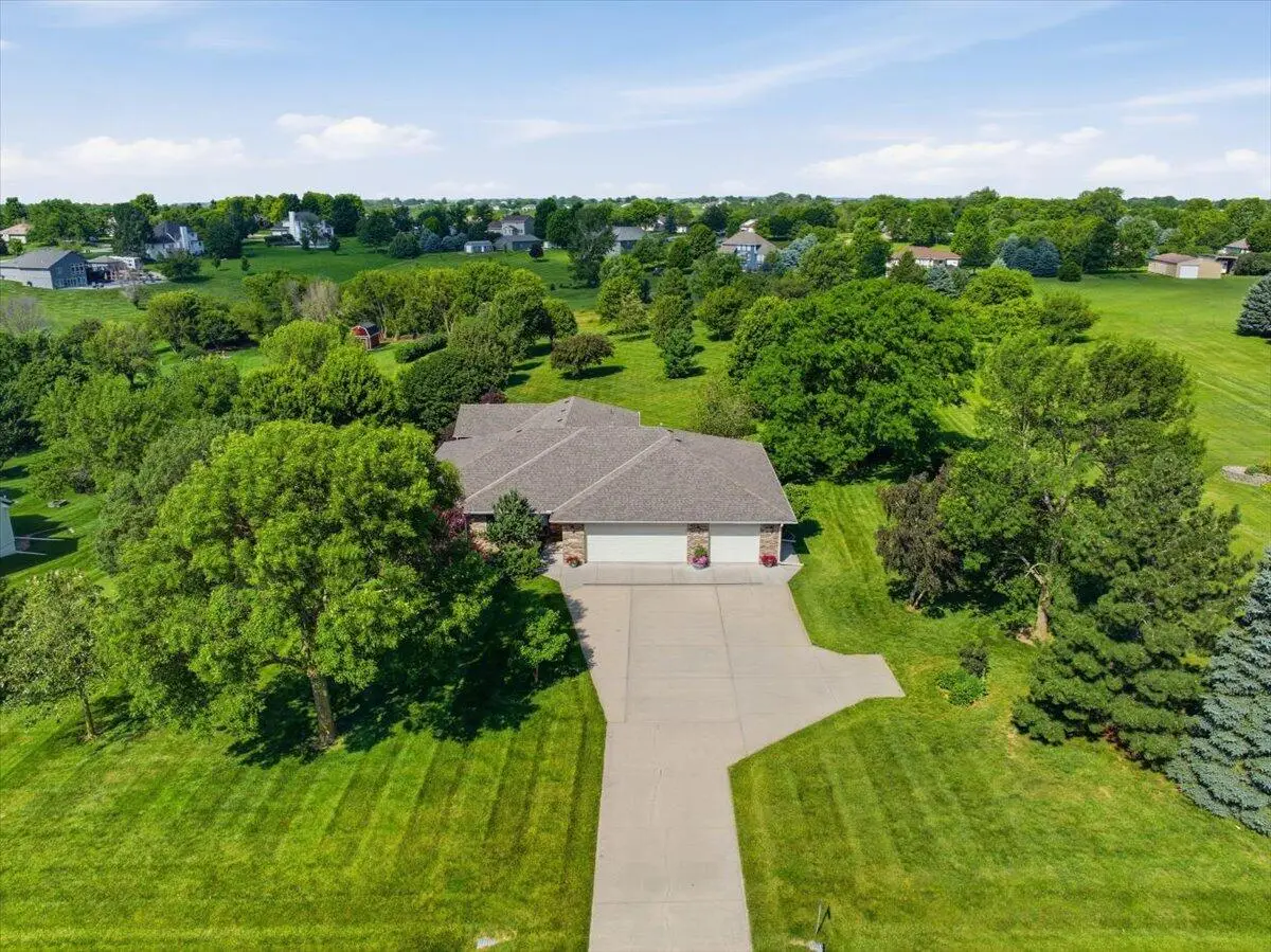 24646 Richfield Loop, Council Bluffs, IA 51503 - #1