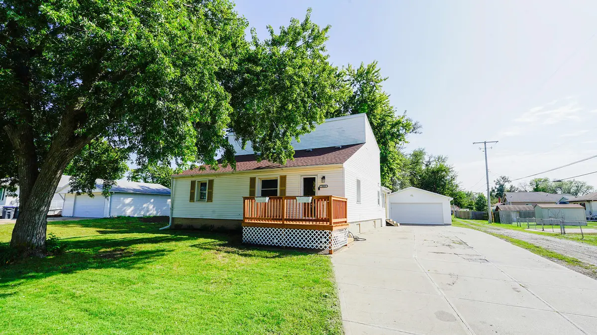 1015 25th Avenue, Council Bluffs, IA 51501 - #1