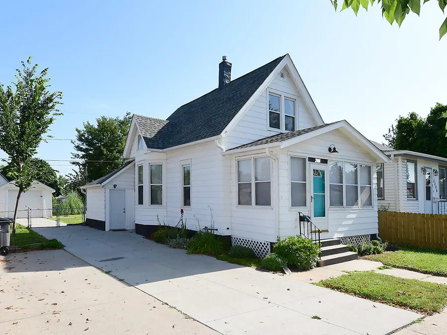 2008 5th Avenue, Council Bluffs, IA 51501 - #2