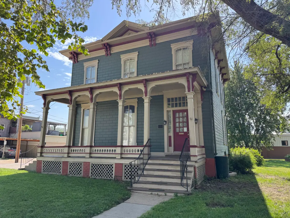 523 6th Ave Avenue, Council Bluffs, IA 51503 - #1