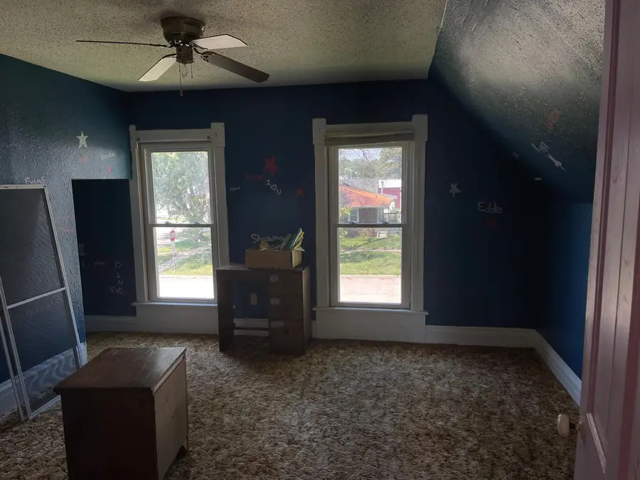 401 E 5th St Street, Villisca, IA 50864 - #3