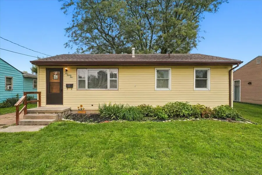 925 Spruce Street, Council Bluffs, IA 51501 - #2