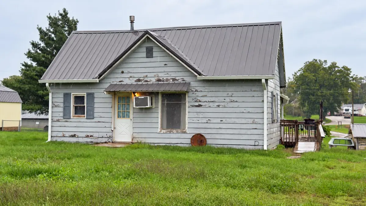 301 Davenport Street, Shelby, IA 51570 - #1