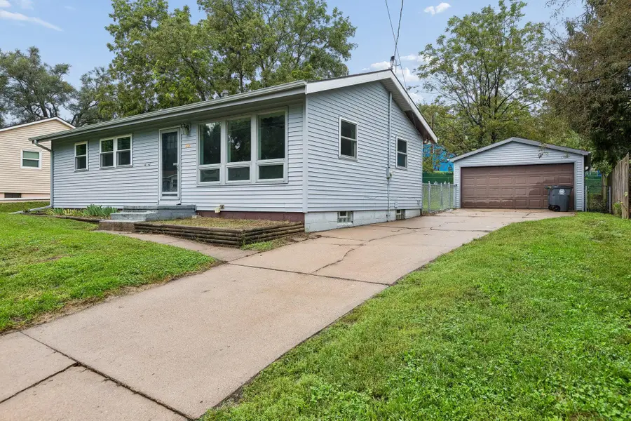 19 Arnold Avenue, Council Bluffs, IA 51503 - #2